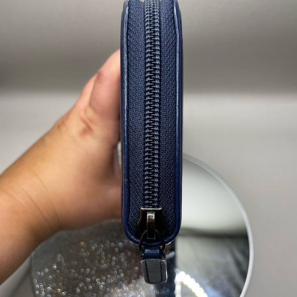 EUC CHANEL Iridescent Boy Chevron Wallet - Picture 13 of 16